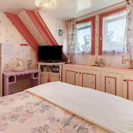 Chez Nicole Frühstückspension Reux
