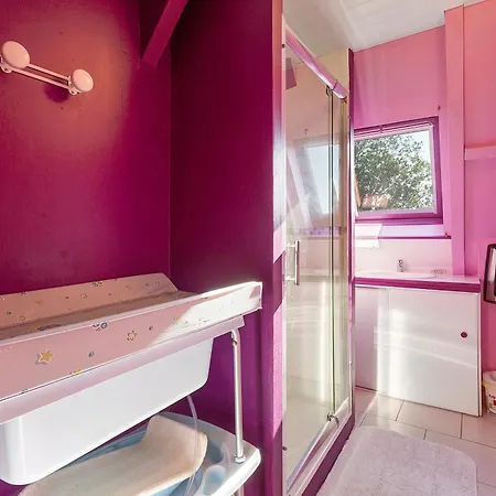 Chez Nicole Reux